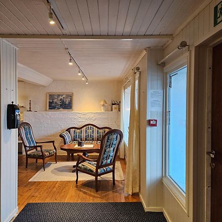 Risoyhamn Kafe Hotell Eksteriør bilde