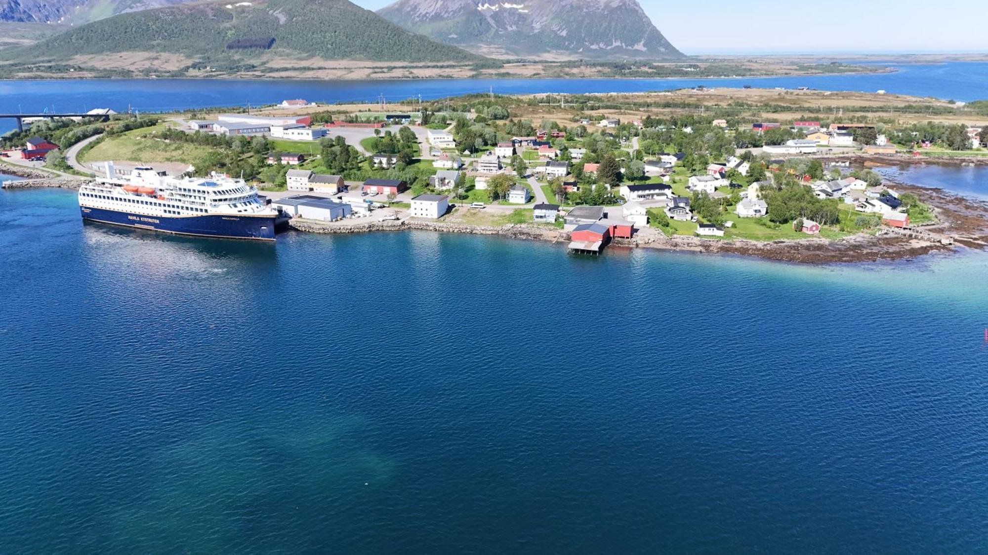Risoyhamn Kafe Hotell Eksteriør bilde