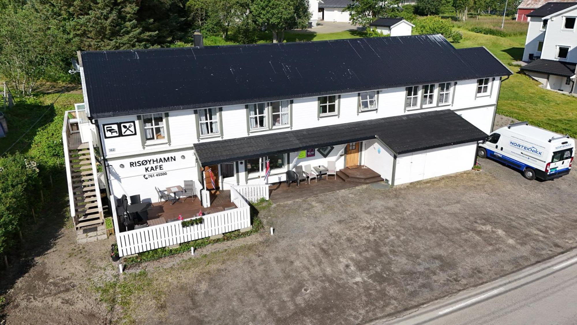 Risoyhamn Kafe Hotell Eksteriør bilde